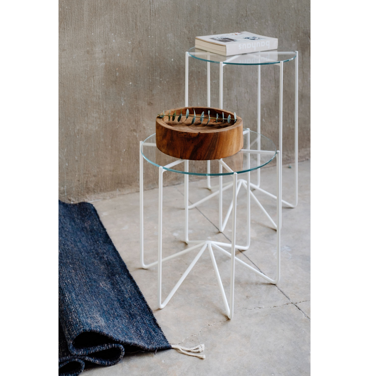 Mesa Ema baja con cristal - primamateriamx